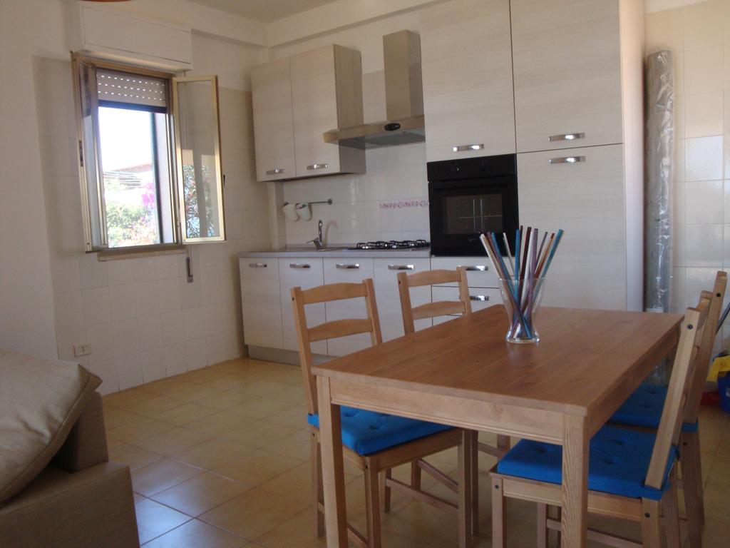 Cala Vigliena Il Sole Negli Occhi Villa Punta Braccetto Kamer foto